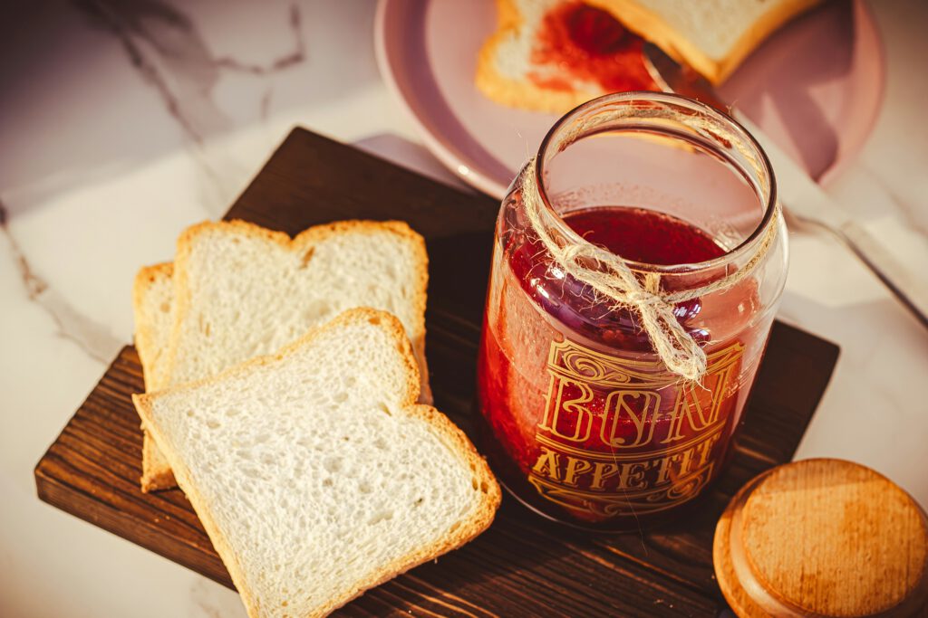 Lustige Kindergeschichte Baguette und Marmelade